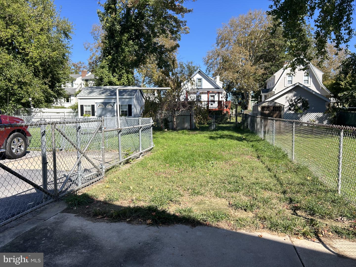 41 Beech Ave Property Photo 21