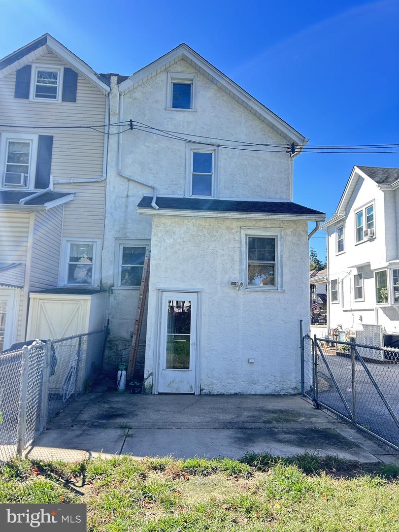 41 Beech Ave Property Photo 26