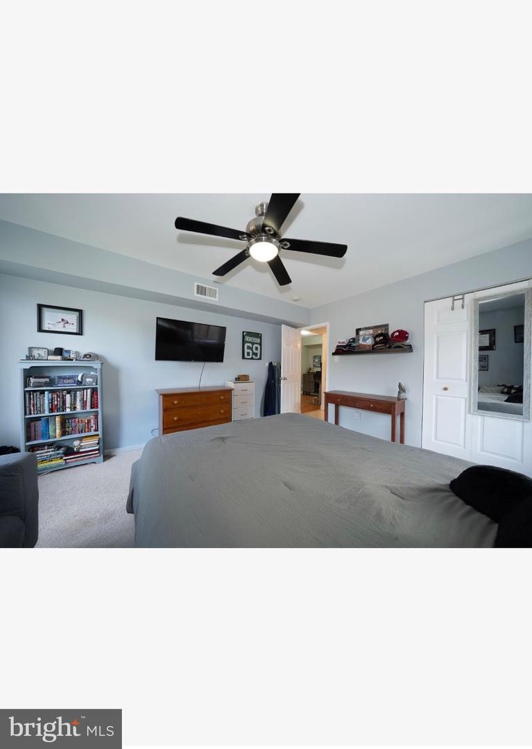 5200 Hilltop Dr Gg 26 #504 Property Photo 9