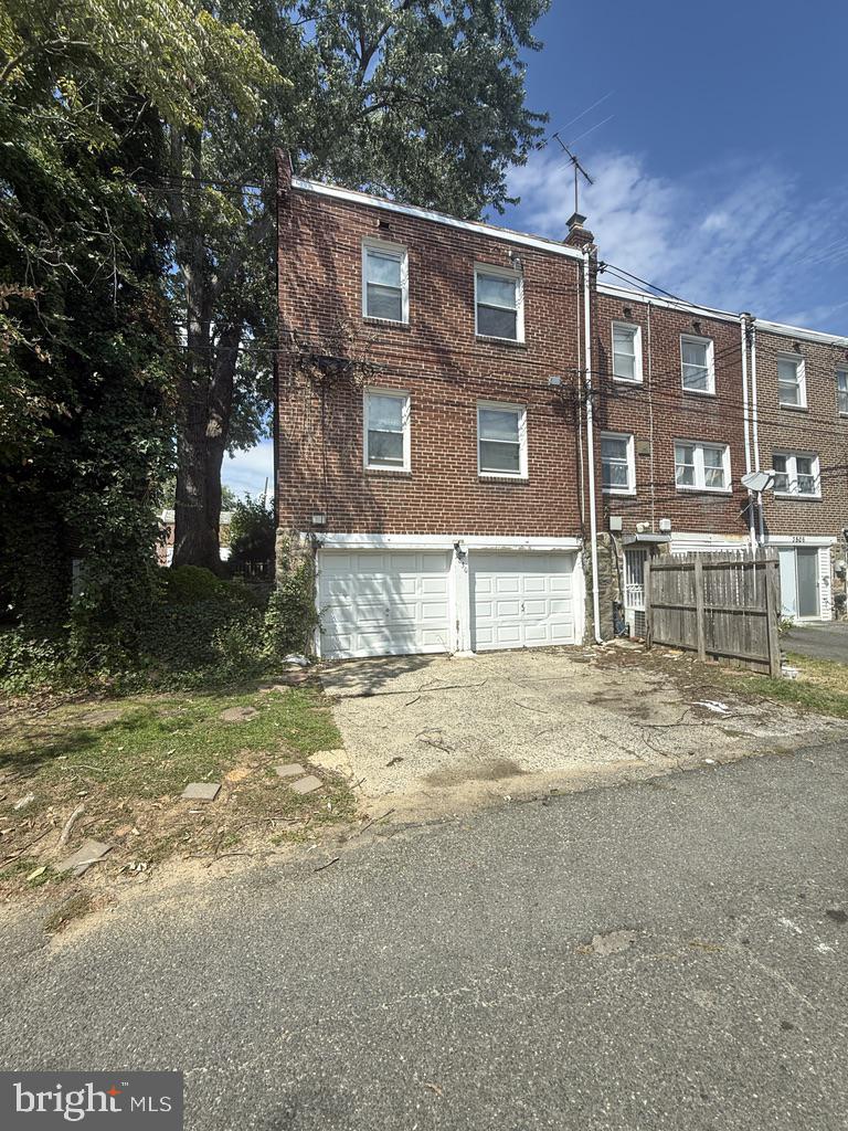 3830 Berkley Ave Property Photo 2