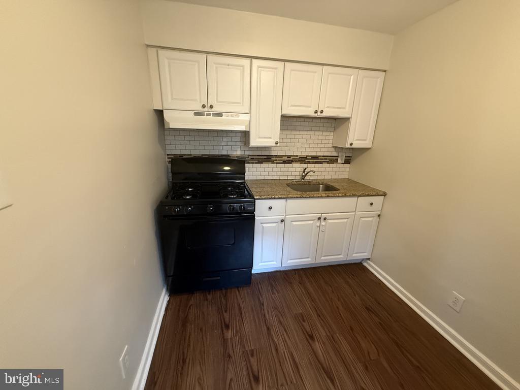 3830 Berkley Ave Property Photo 5