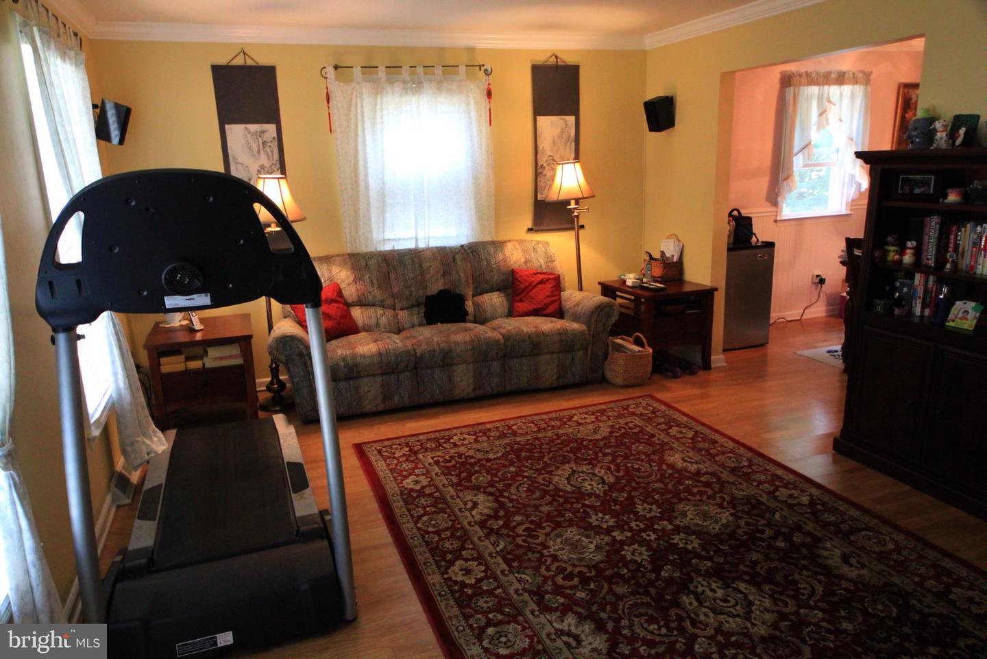 135 Eaton Dr Property Photo 4