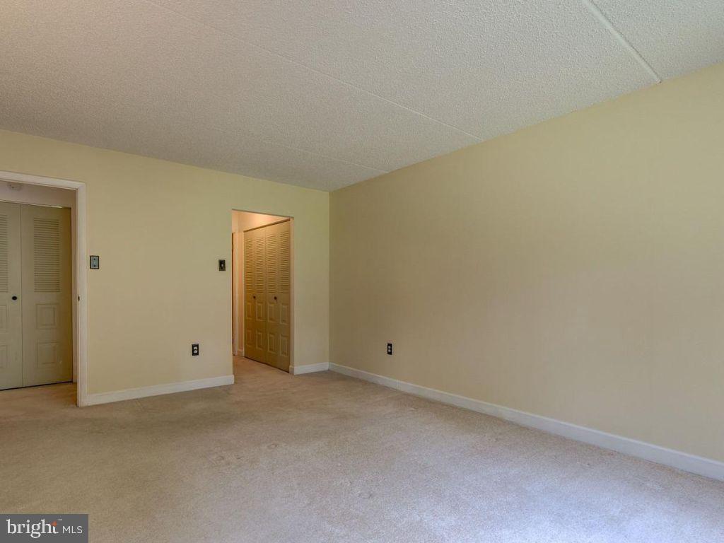 700 Avondale Rd #5j Property Photo 16