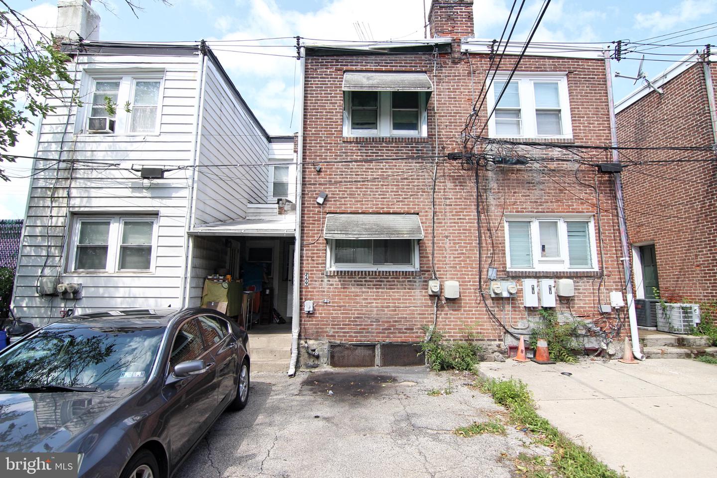 269 N Wycombe Ave Property Photo 10