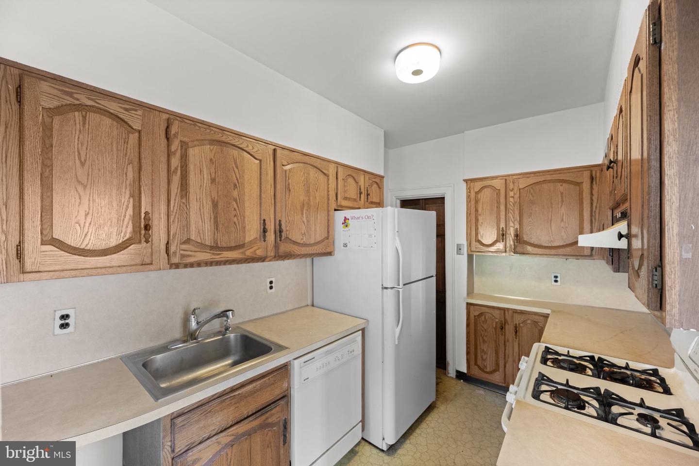328 Morris Rd Property Photo 17