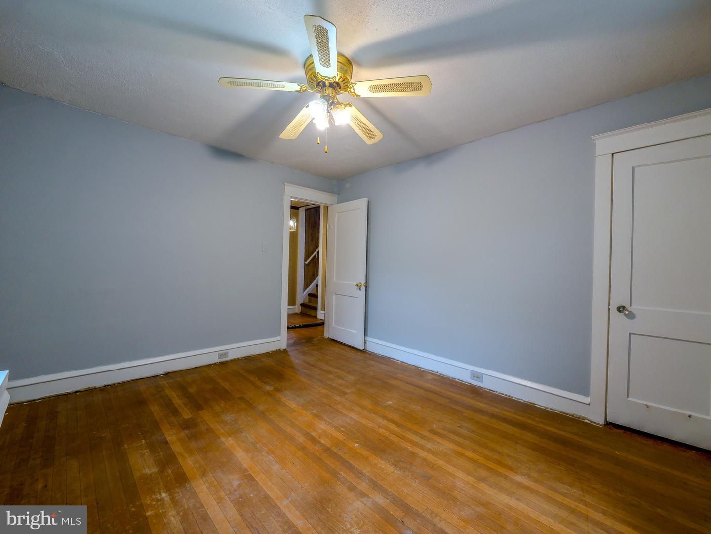 705 Edmonds Ave Property Photo 31