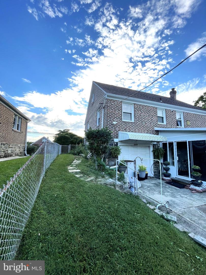 1111 Duncan Ave Property Photo 5