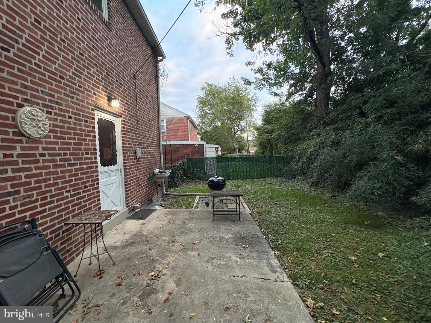 130 Merion Ave Property Photo 3