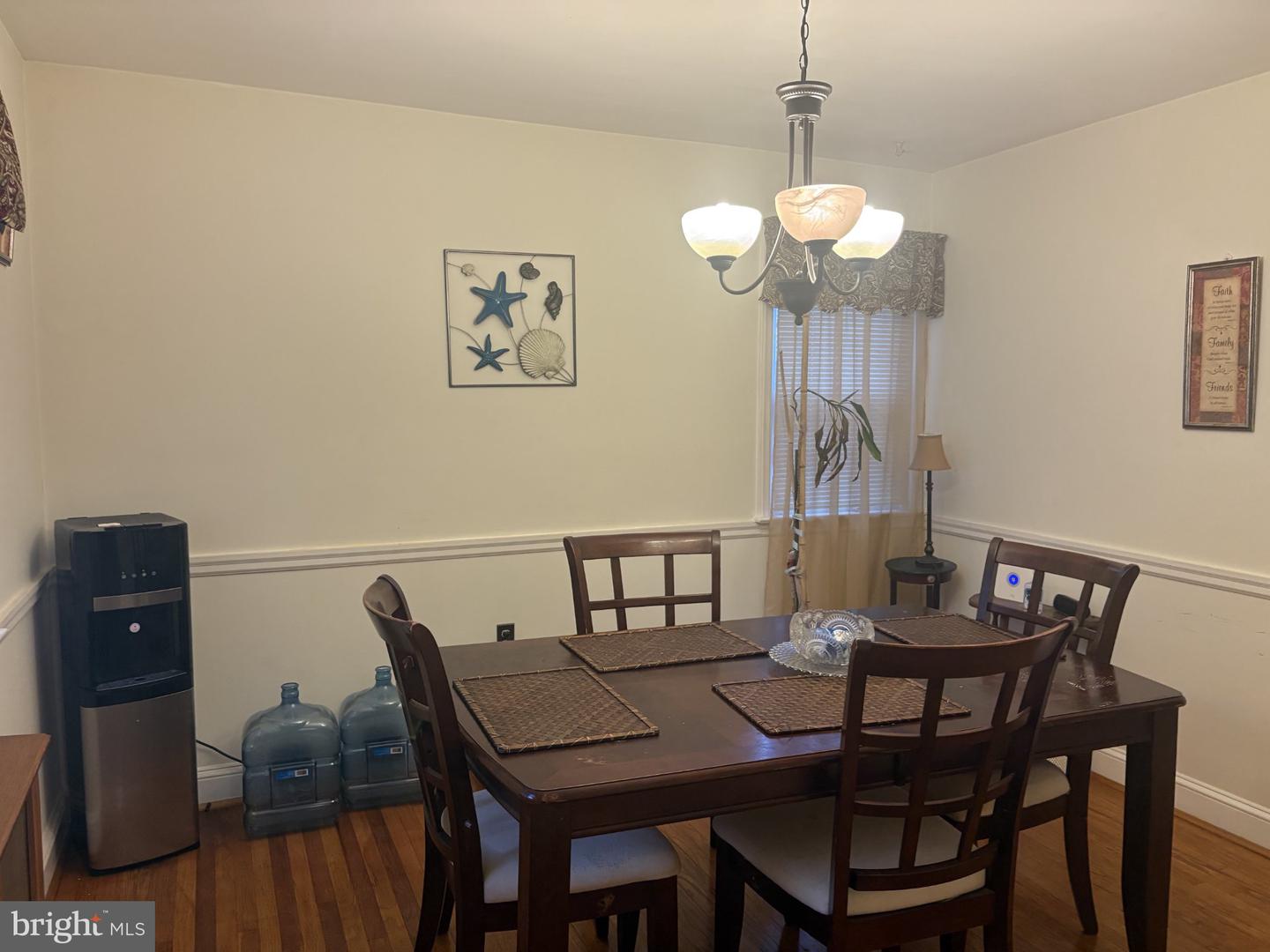 130 Merion Ave Property Photo 8