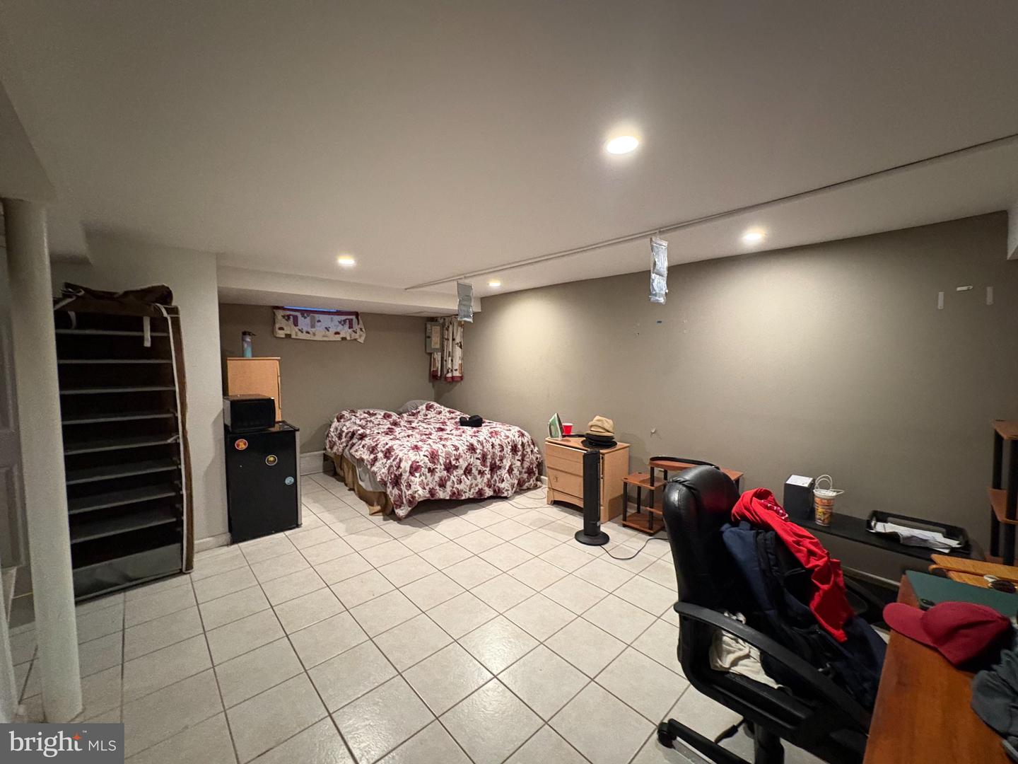 130 Merion Ave Property Photo 16