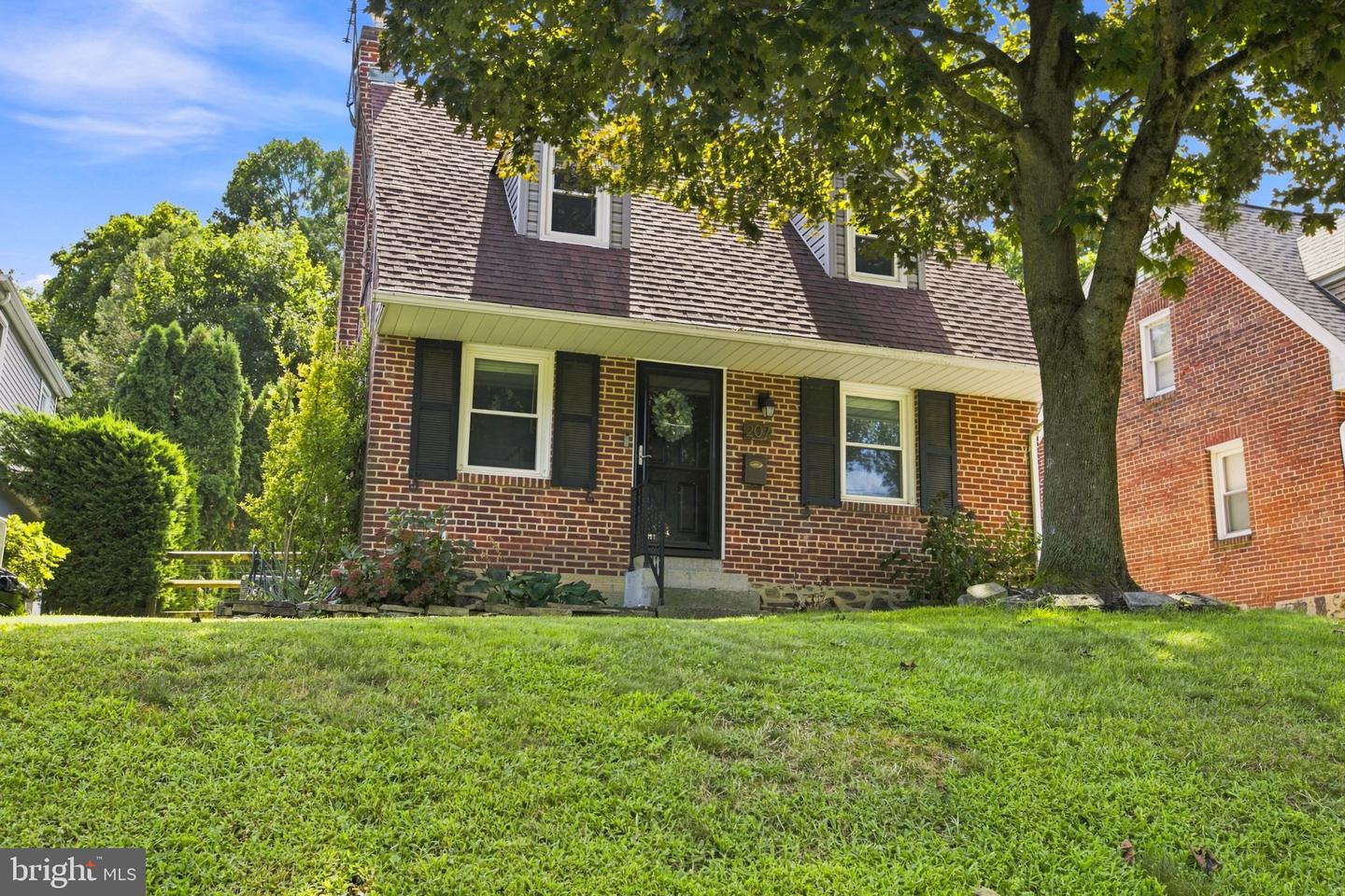 207 SANDY BANK RD Property Photo 1