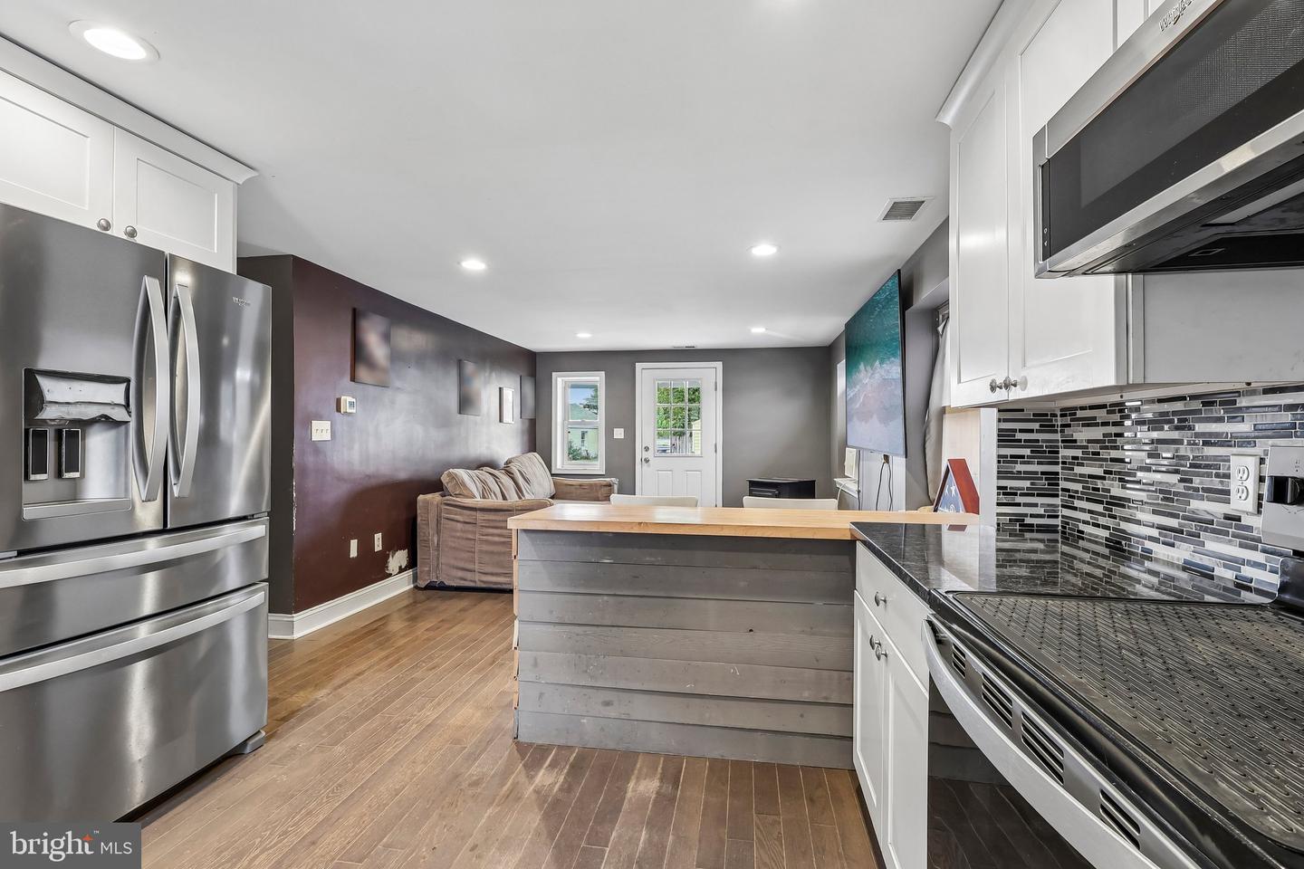 7 Hurford Pl Property Photo 12