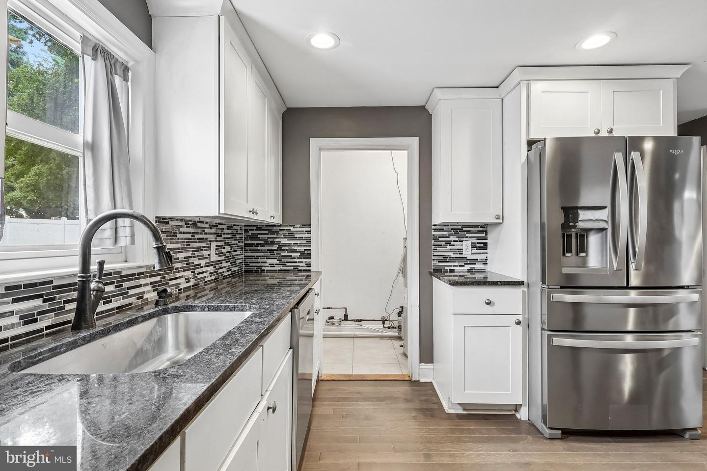 7 Hurford Pl Property Photo 14