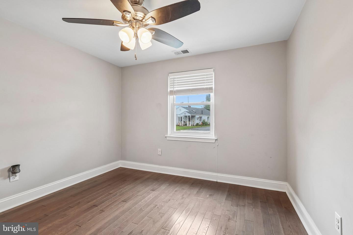 7 Hurford Pl Property Photo 26