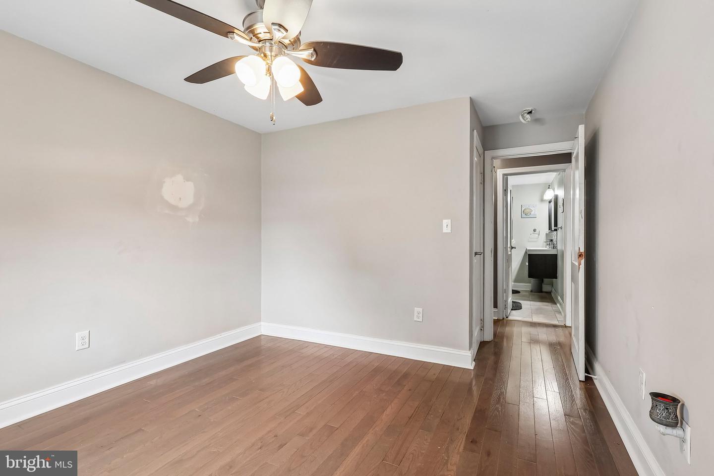 7 Hurford Pl Property Photo 27