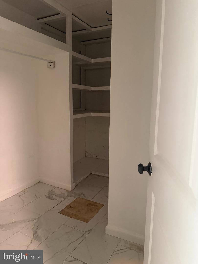 7164 Ruskin Property Photo 12