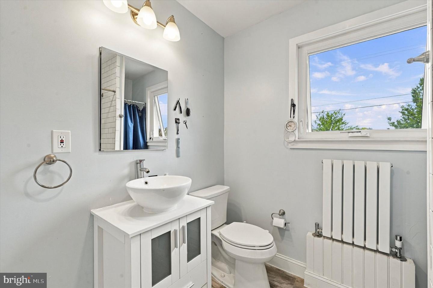 2025 Chestnut St Property Photo 19