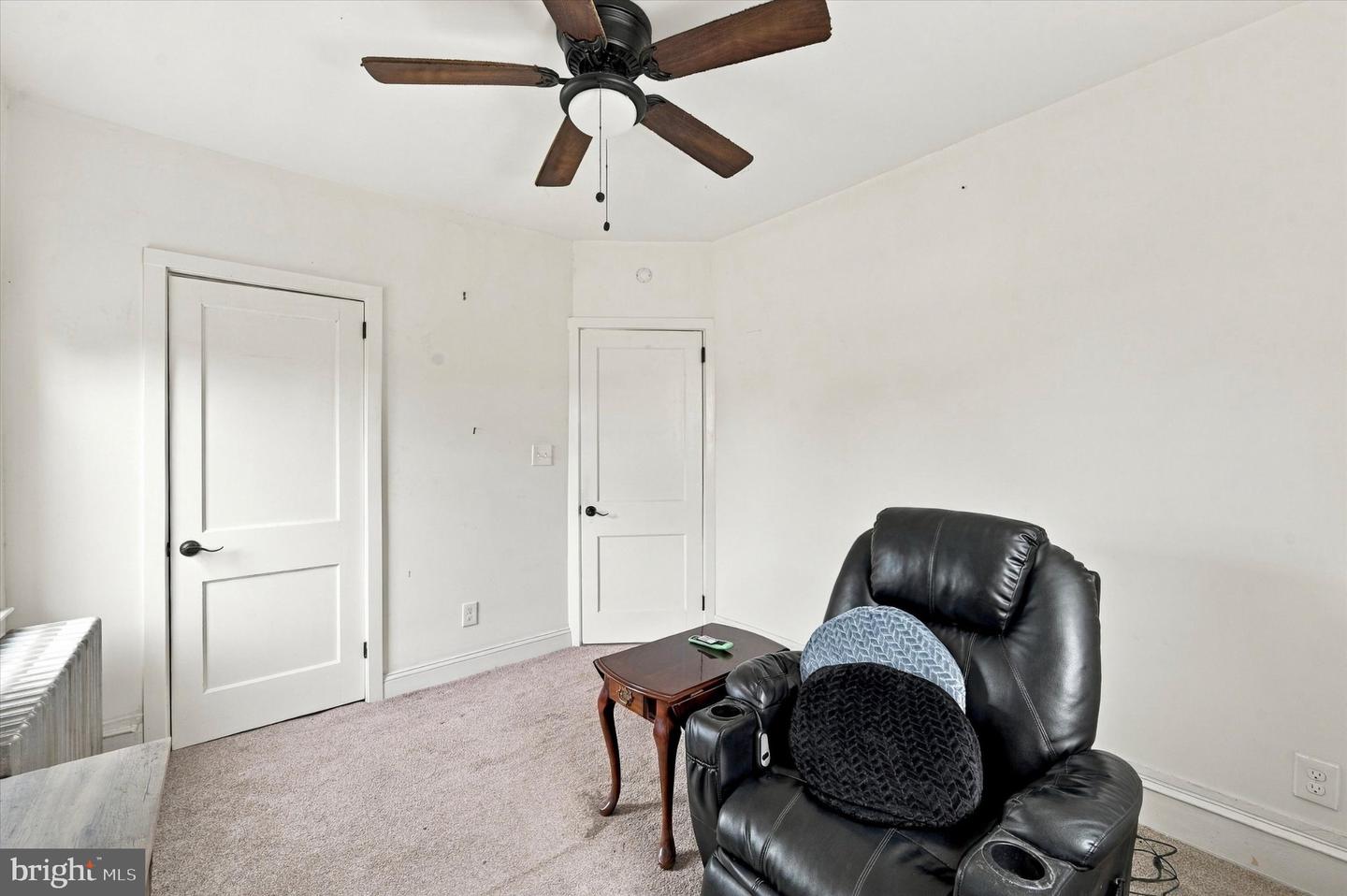 2025 Chestnut St Property Photo 22