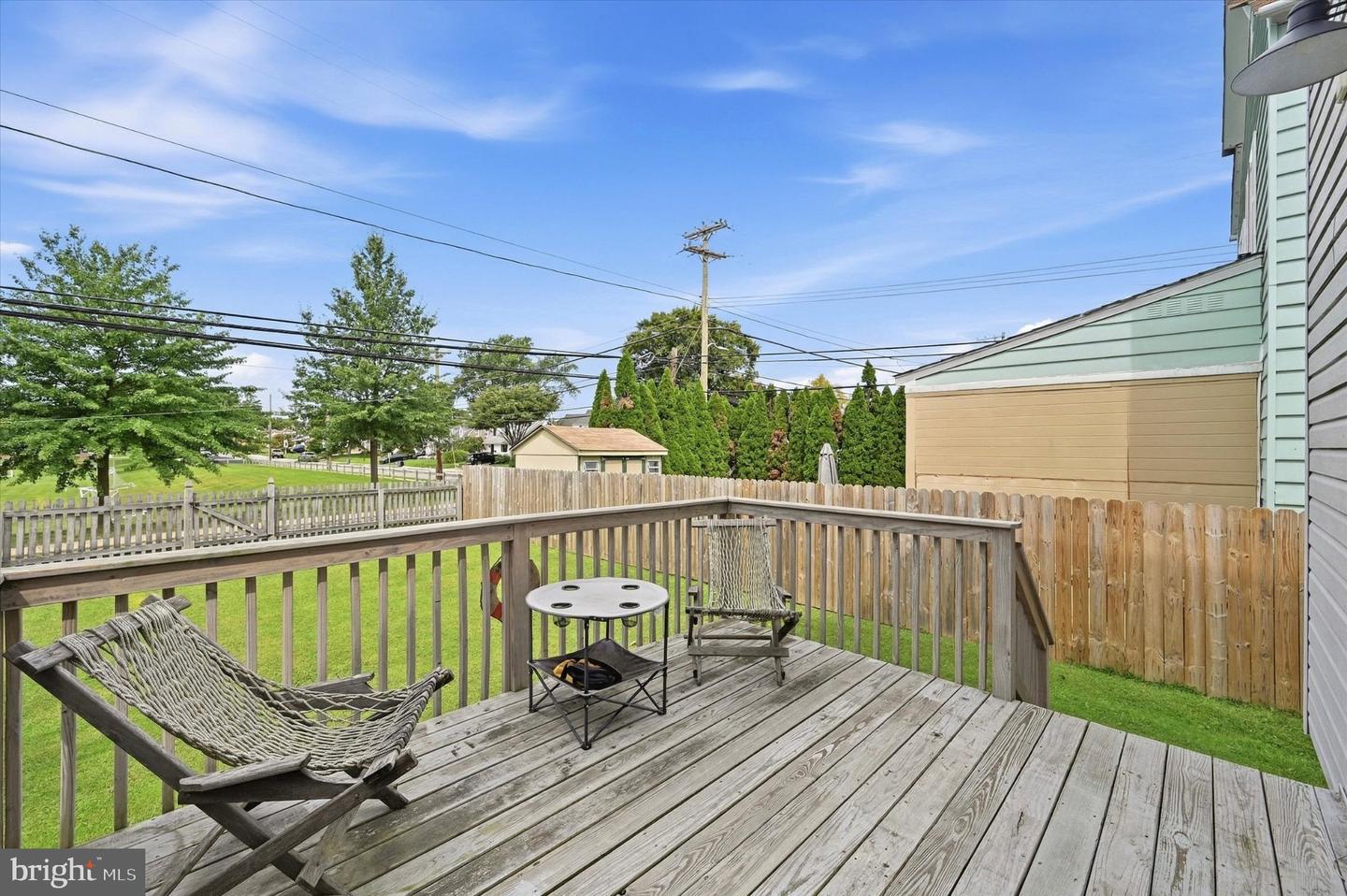 2025 Chestnut St Property Photo 29