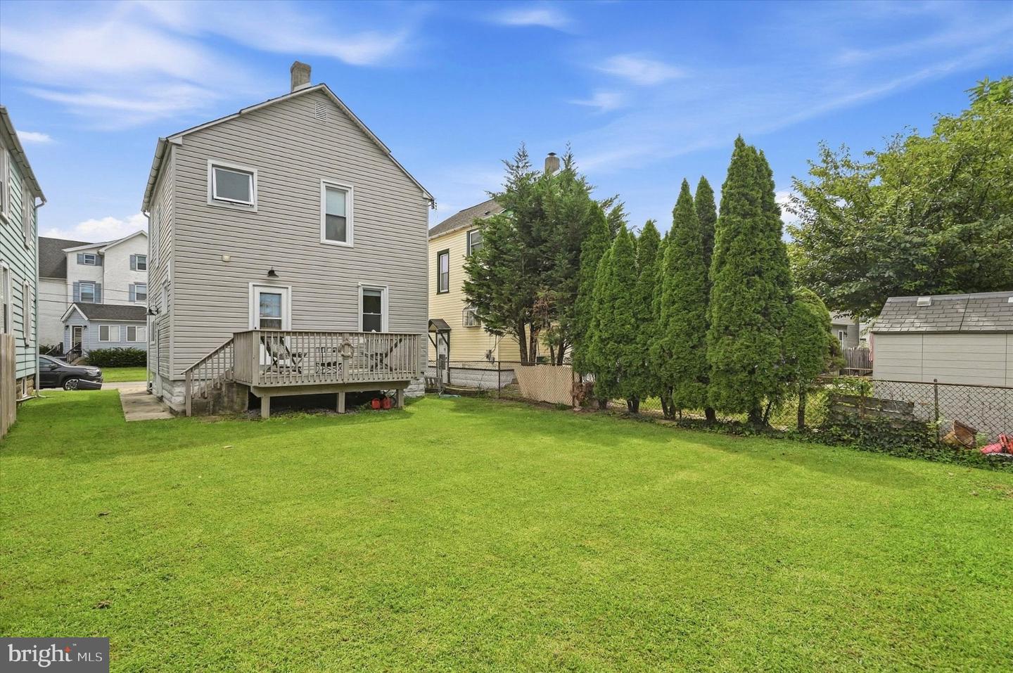 2025 Chestnut St Property Photo 32