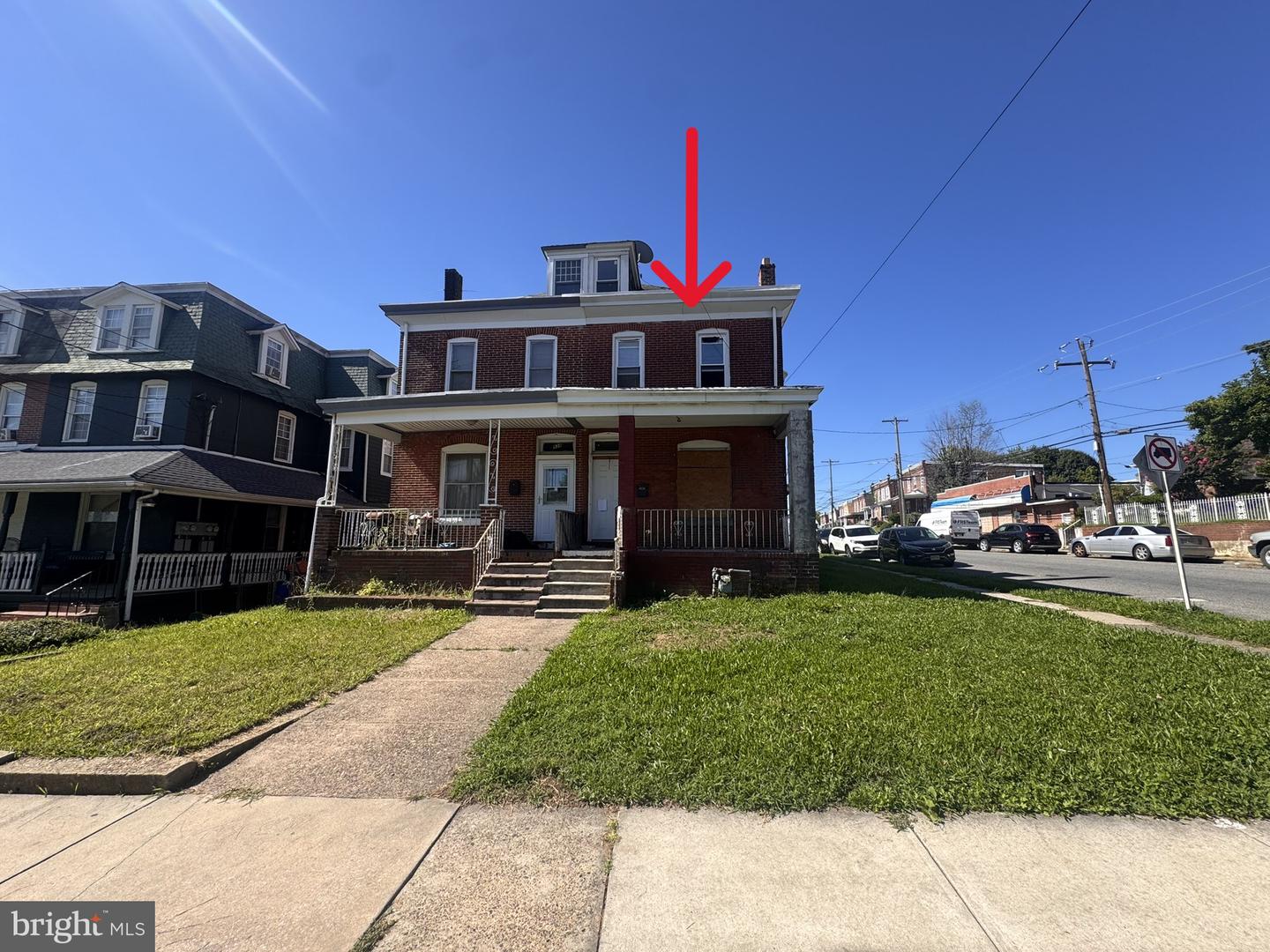 940 Highland Ave Property Photo 1