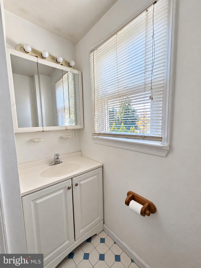 130 Eachus Ave Property Photo 16