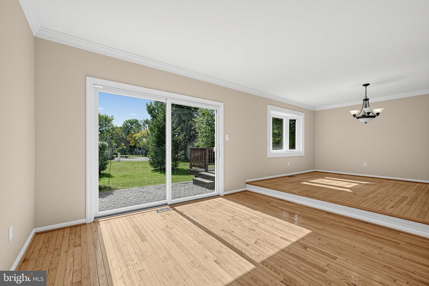97 Hunters Run Property Photo 11