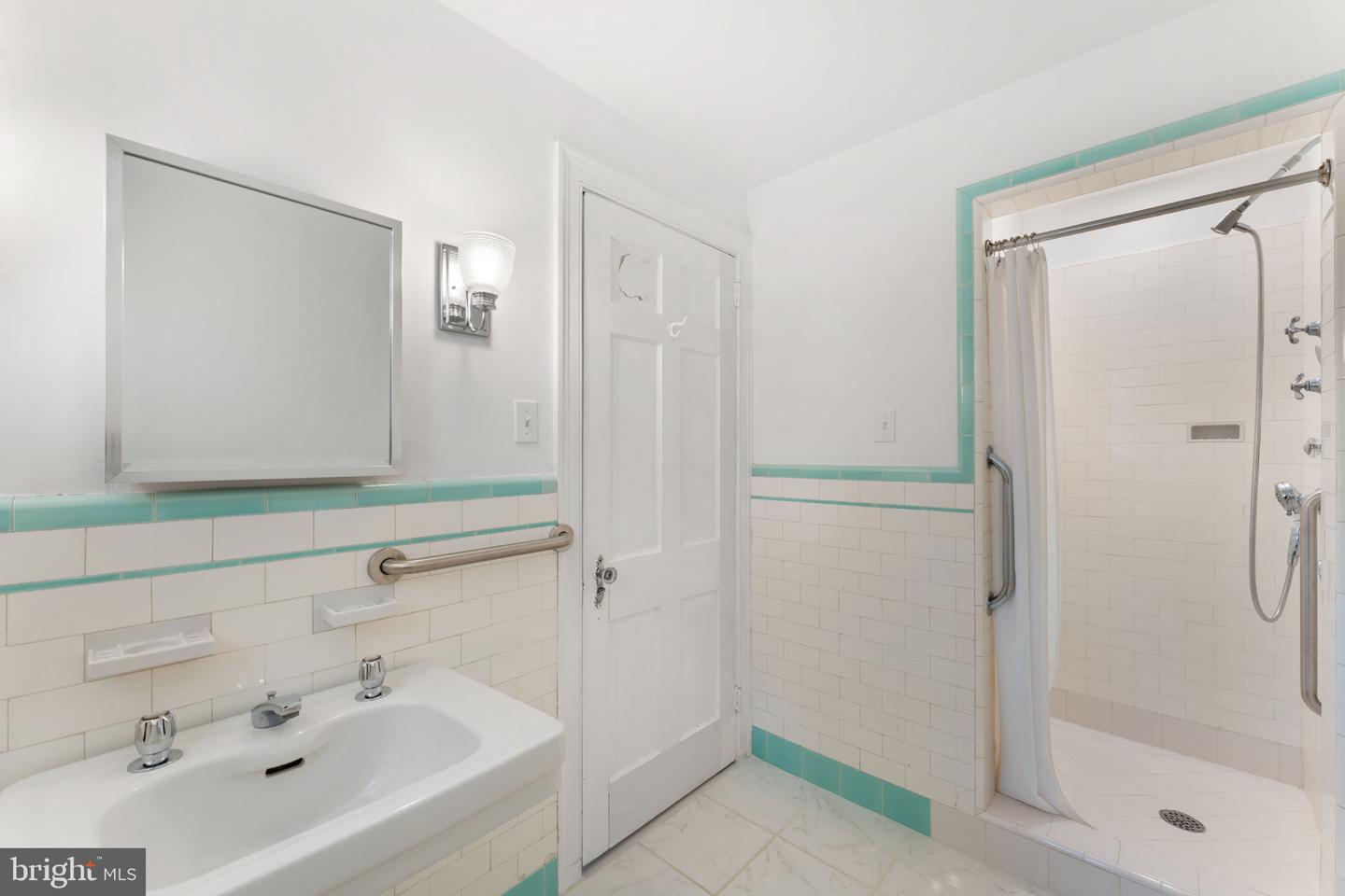 2804 Hillcrest Rd Property Photo 43