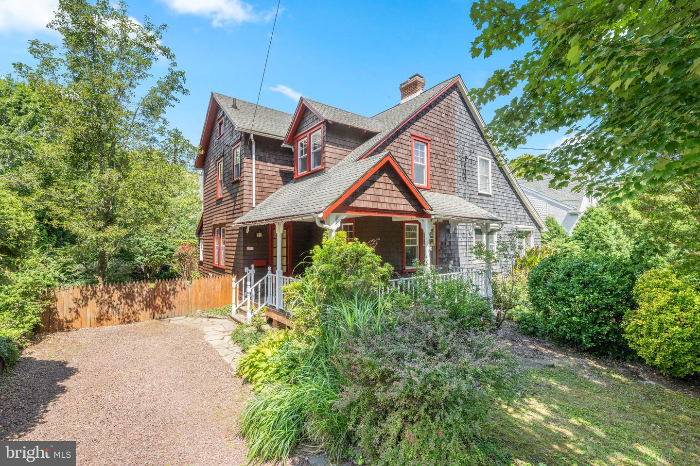 203 Dartmouth Ave Property Photo 1