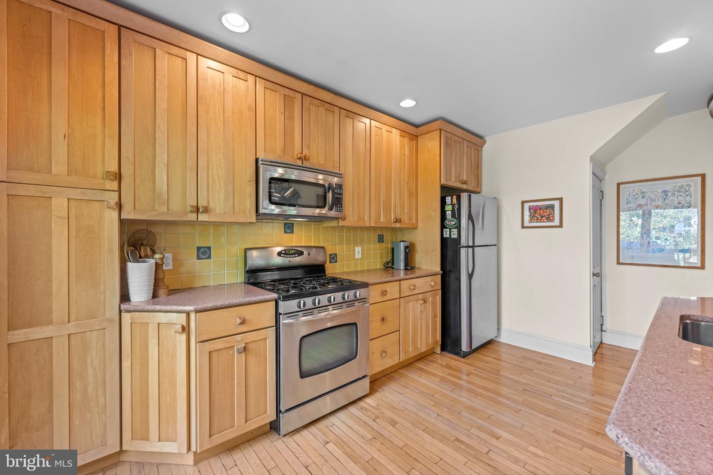 203 Dartmouth Ave Property Photo 12
