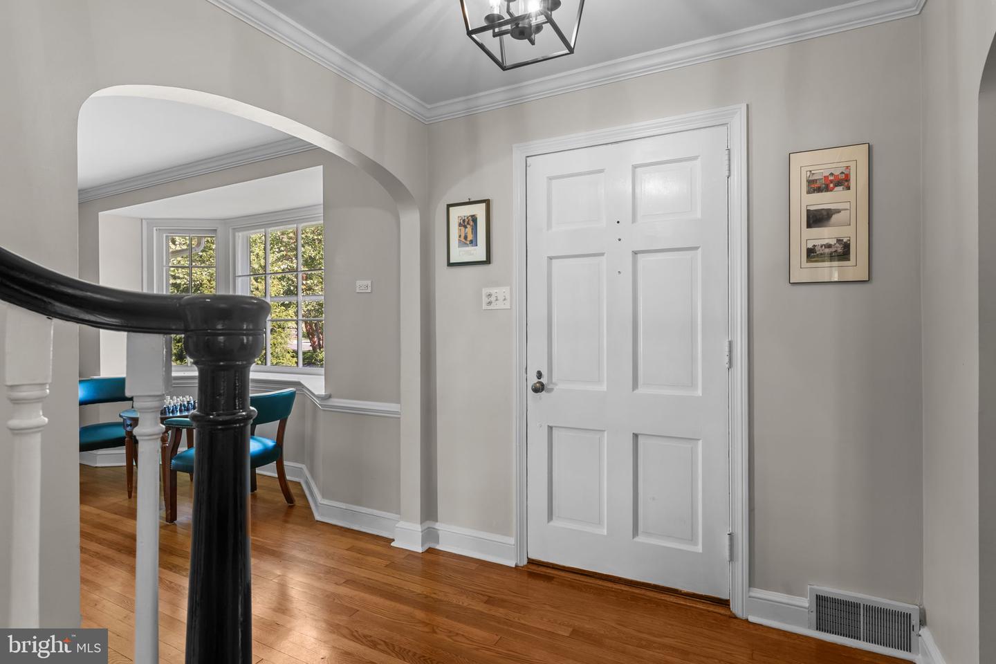 507 Meadowbrook Cir Property Photo 4