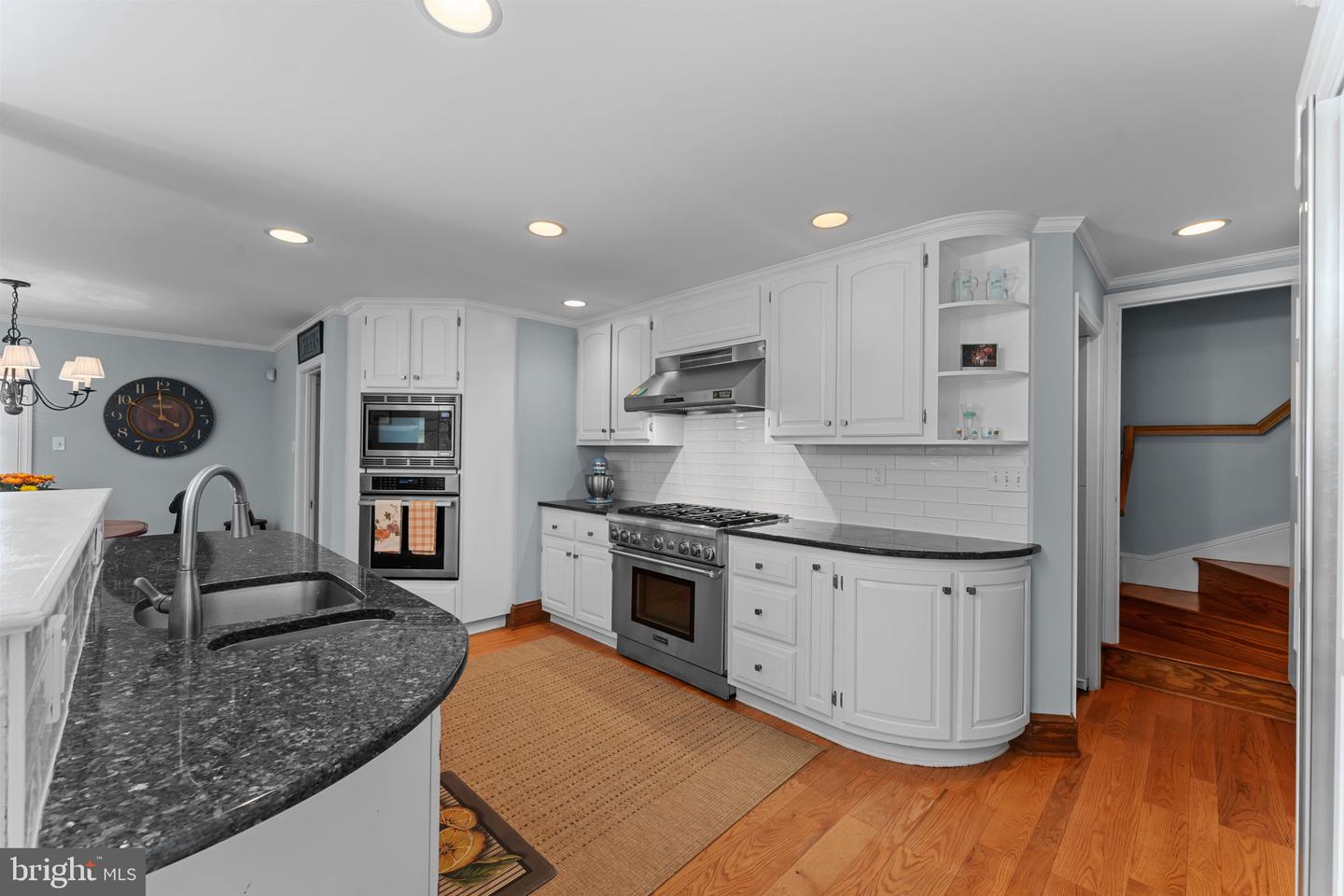507 Meadowbrook Cir Property Photo 12