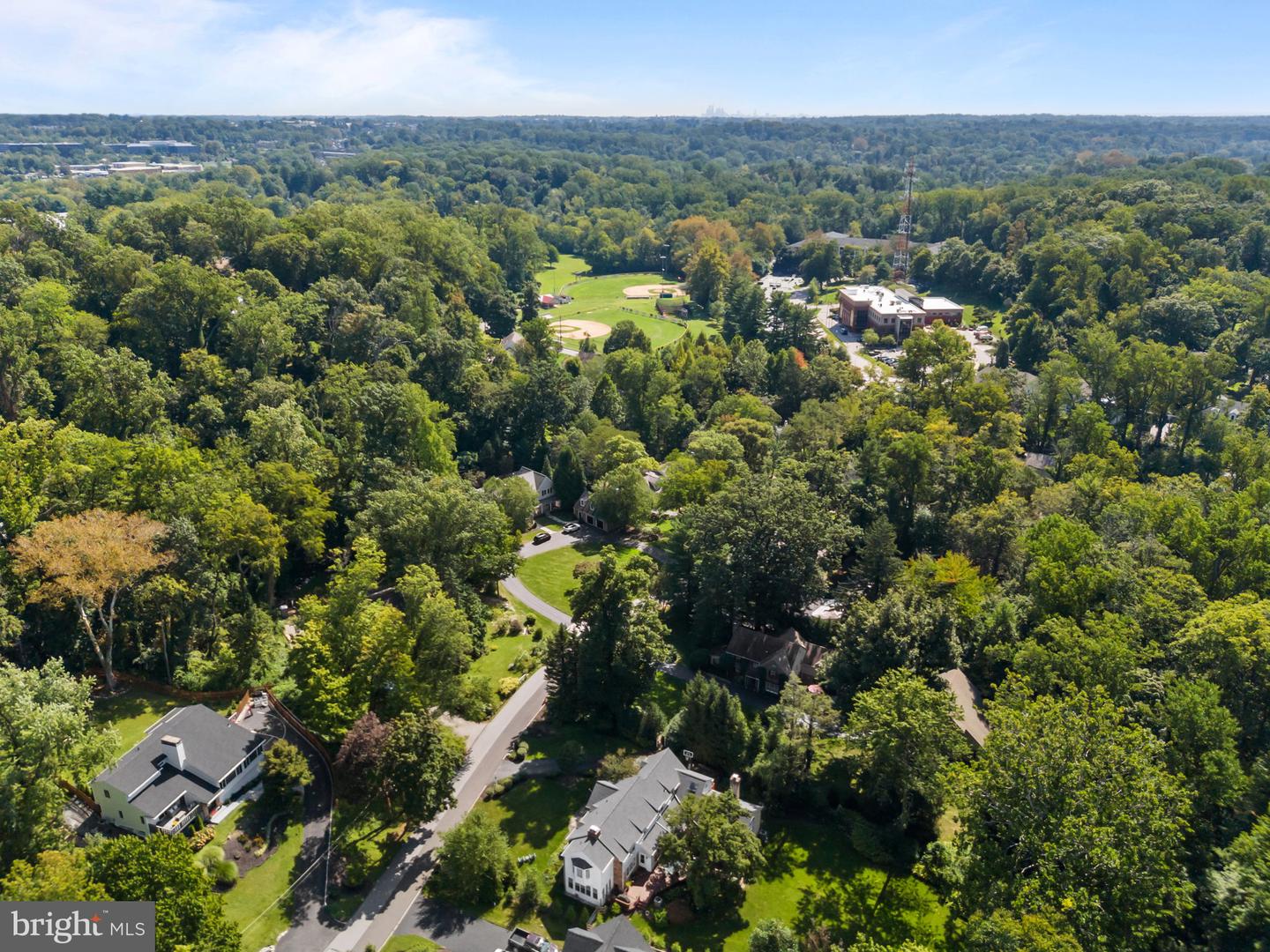 507 Meadowbrook Cir Property Photo 39