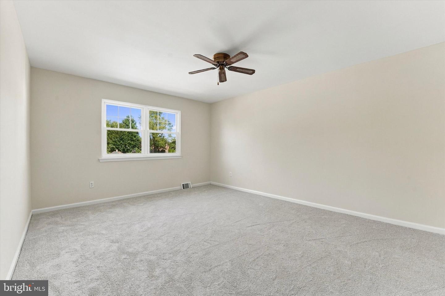 1814 Lynnewood Dr Property Photo 20
