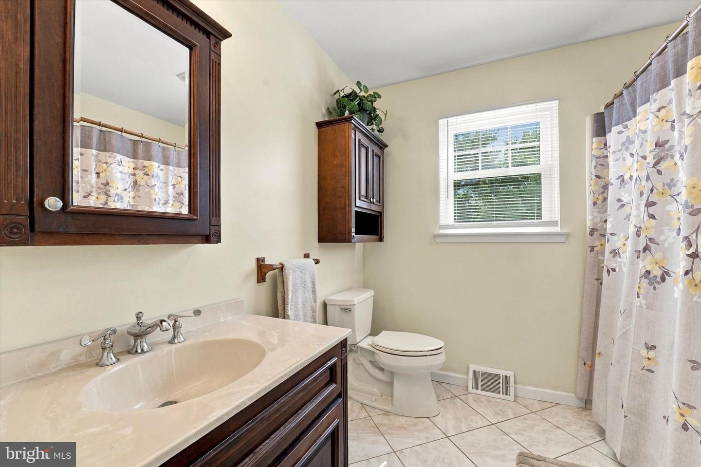 1814 Lynnewood Dr Property Photo 26