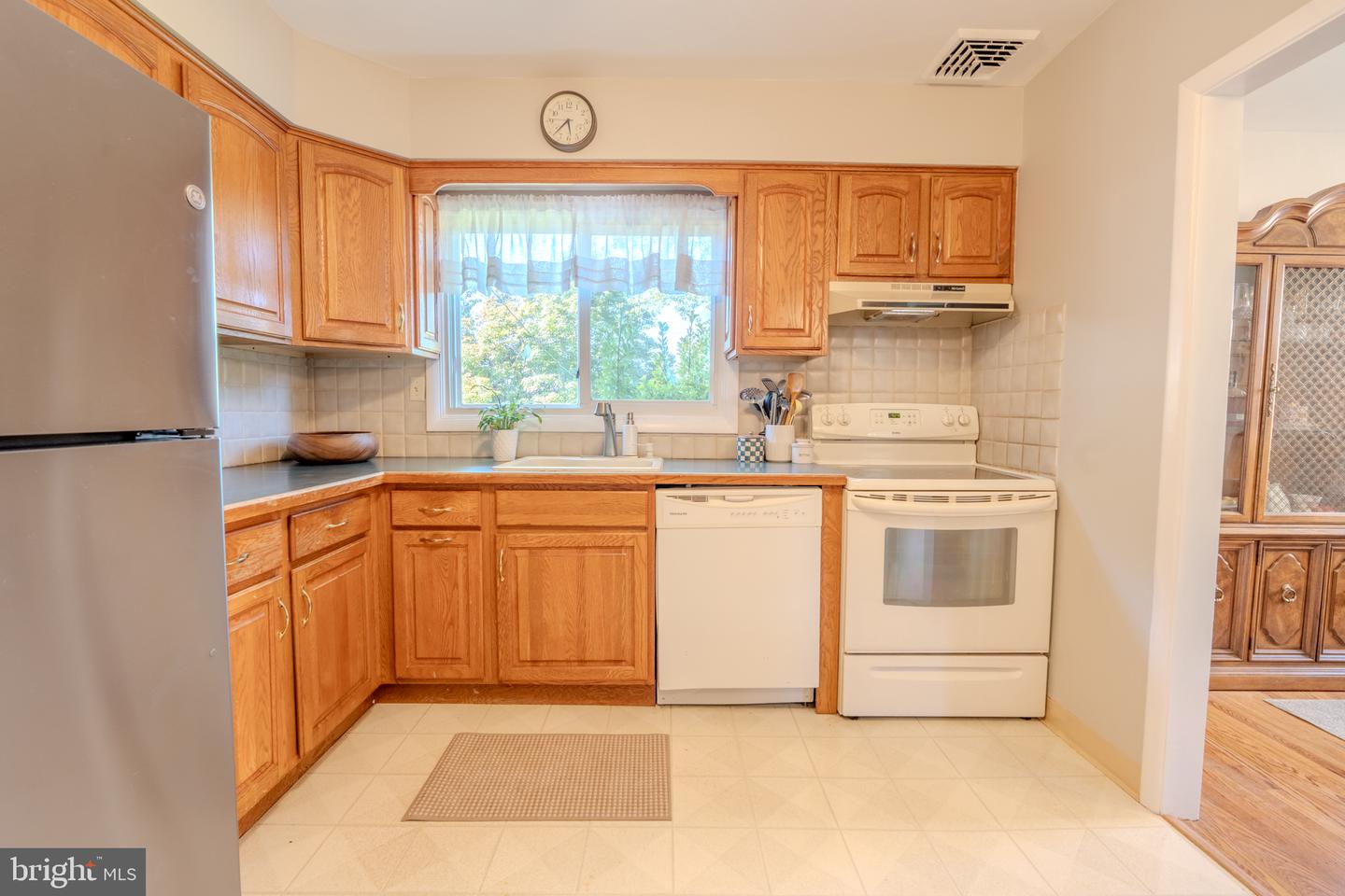 720 Wisteria Dr Property Photo 15