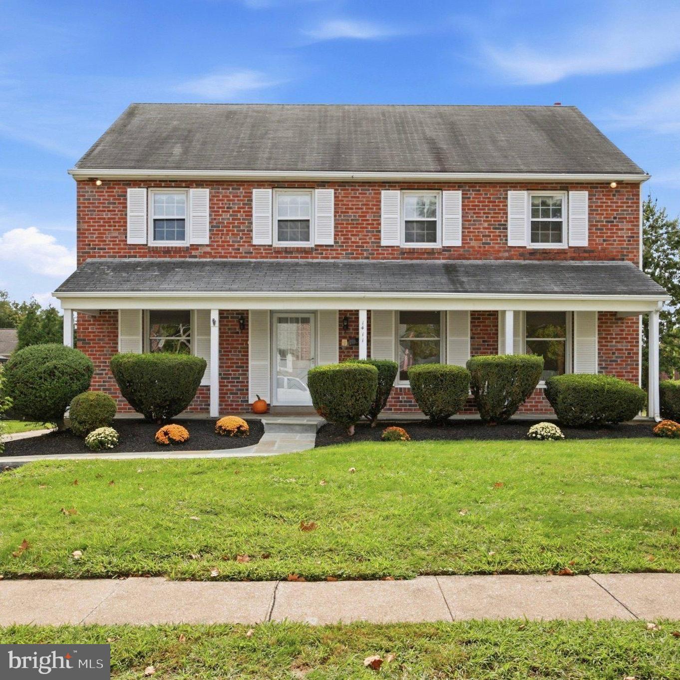 1411 Dorchester Rd Property Photo 1