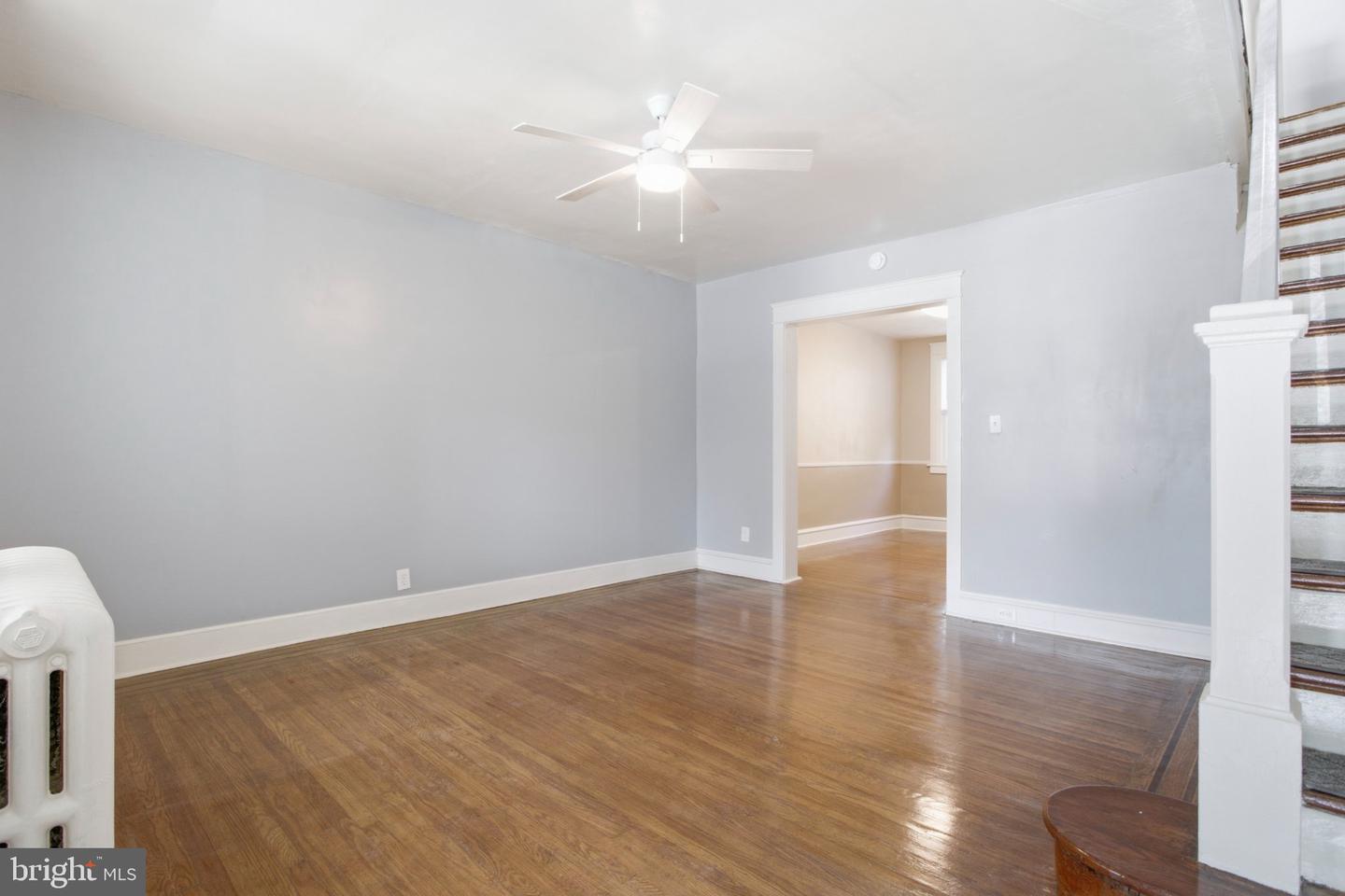 320 Highland Ave Property Photo 4
