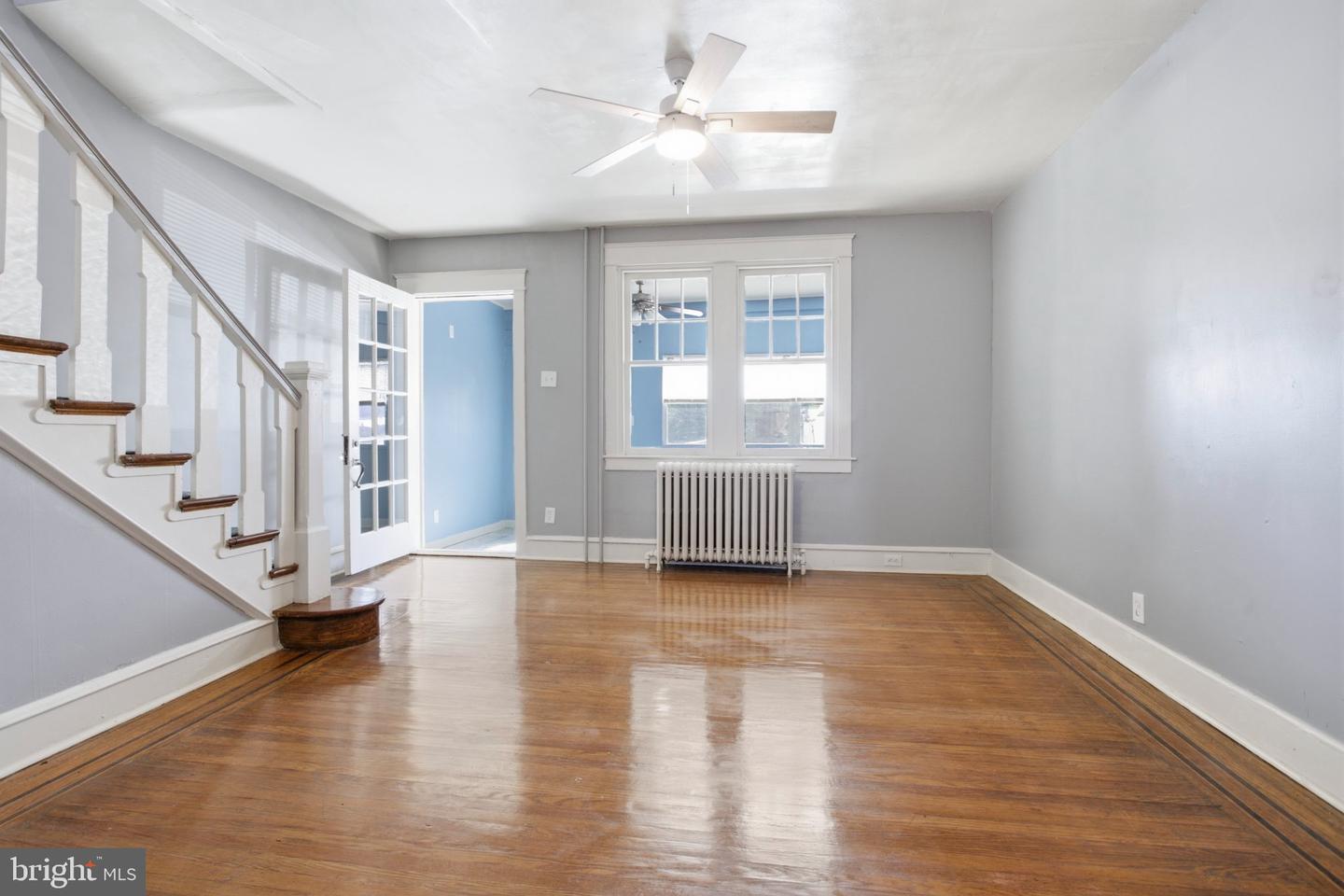 320 Highland Ave Property Photo 6