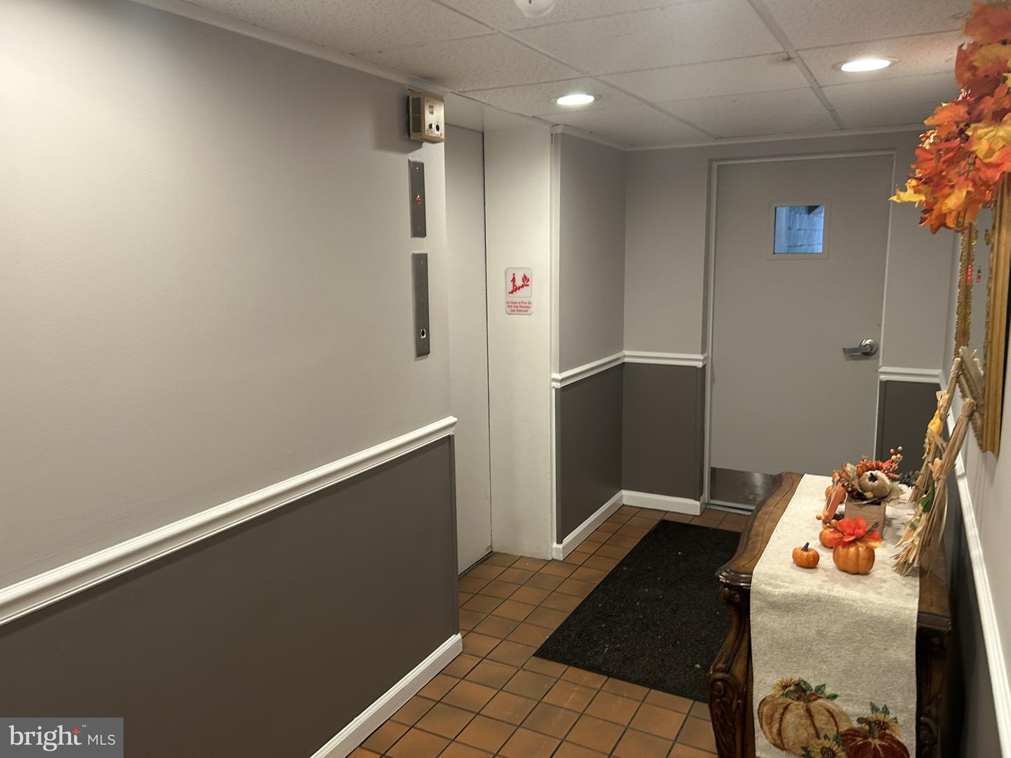 33 W Chester Pike #e8 Property Photo 11