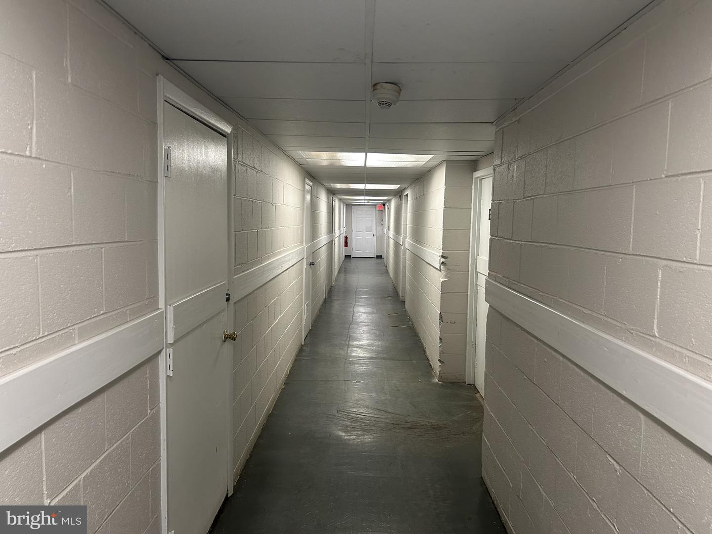 33 W Chester Pike #e8 Property Photo 19