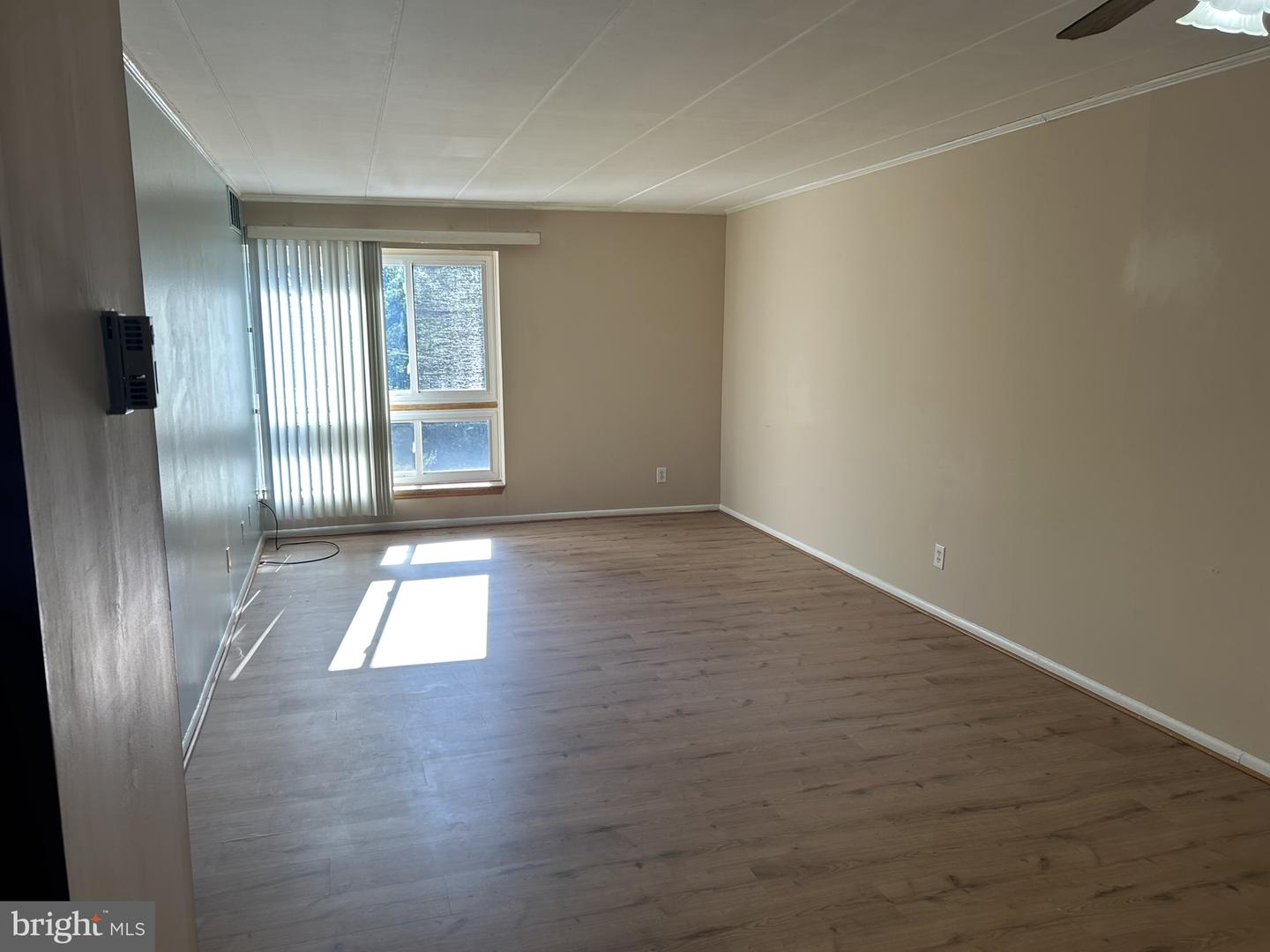 33 W Chester Pike #e8 Property Photo 29