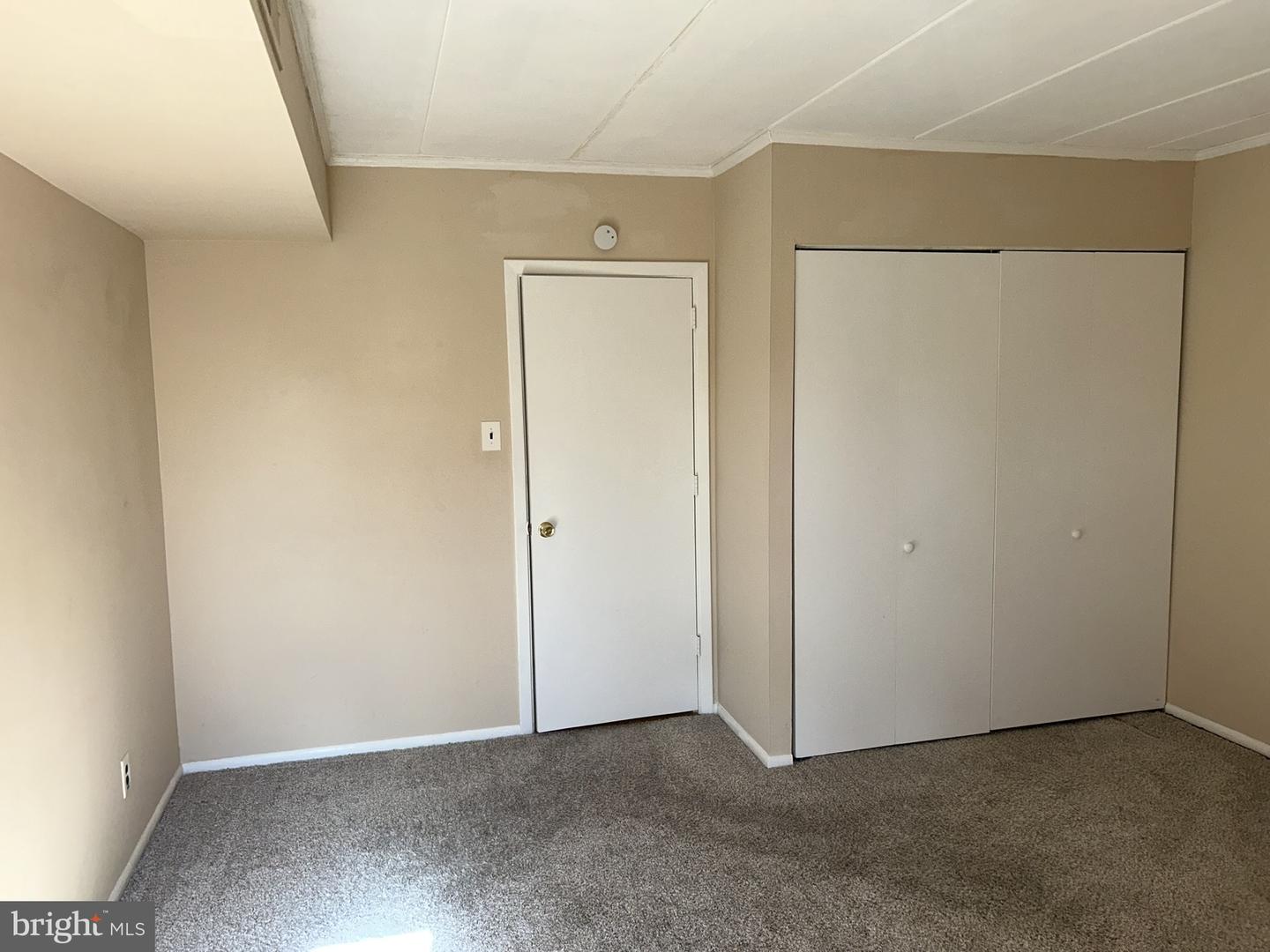 33 W Chester Pike #e8 Property Photo 46