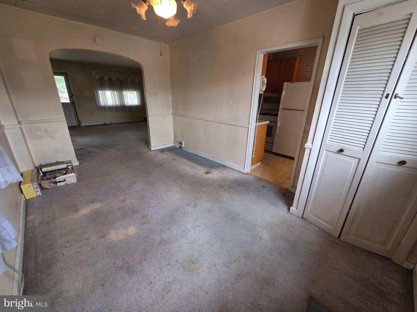 1105 Cobbs Property Photo 6