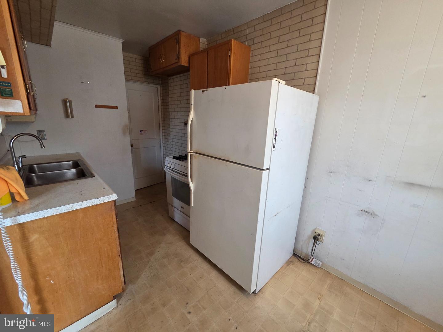 1105 Cobbs Property Photo 9