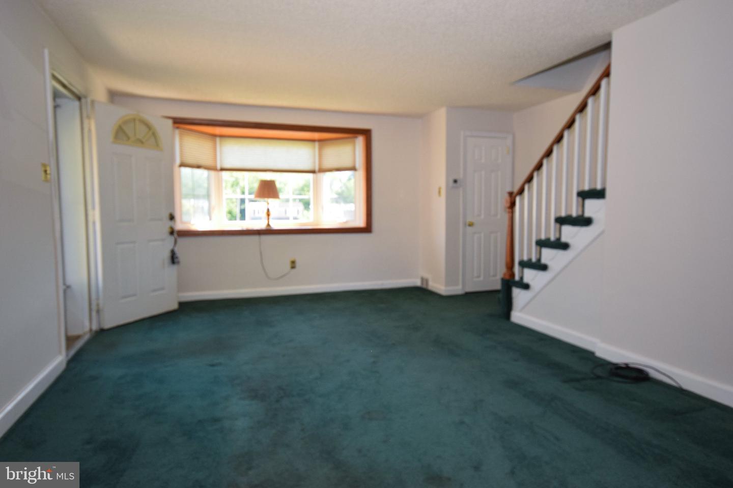 516 Parkview Cir Property Photo 13