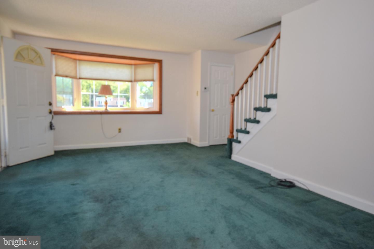 516 Parkview Cir Property Photo 14