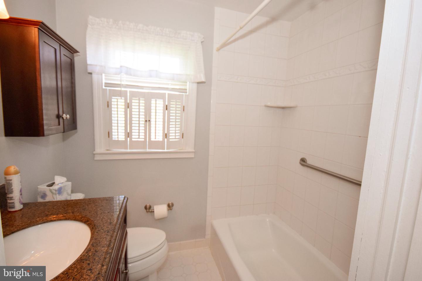 516 Parkview Cir Property Photo 43
