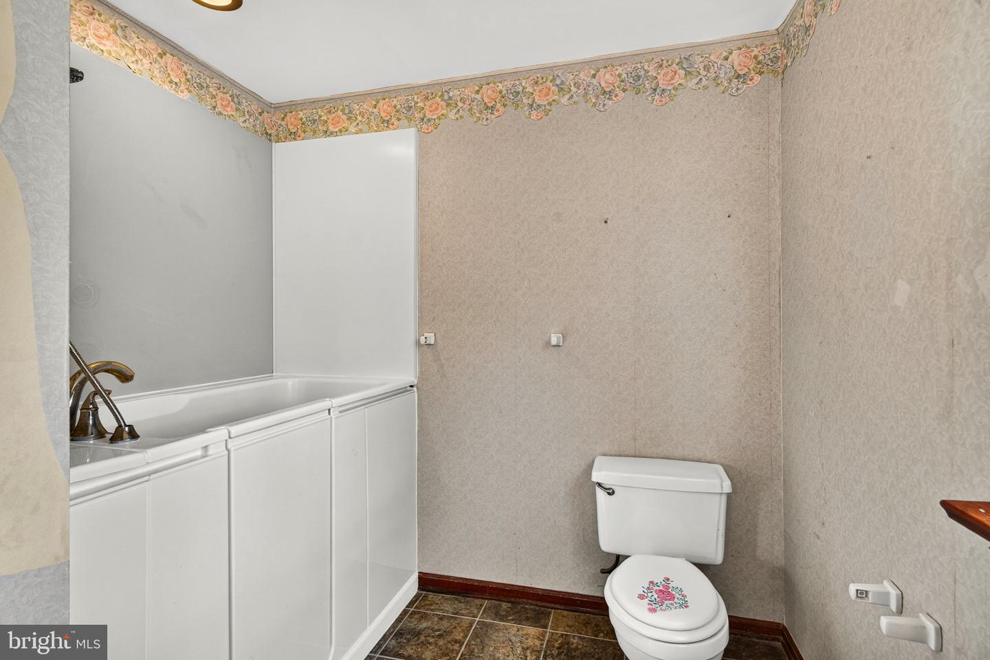 1610 Nicole Dr Property Photo 35