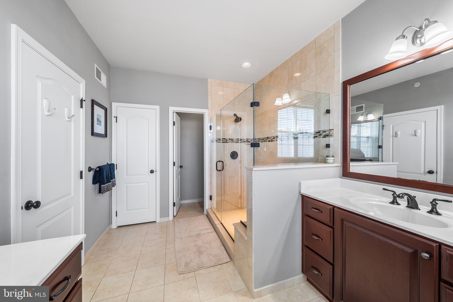 104b Jay Aly Property Photo 28